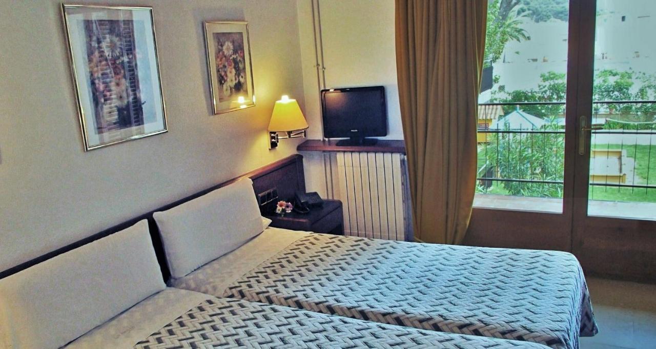 Hotel La Masia L'Estartit Ngoại thất bức ảnh